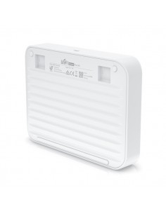 Ubiquiti UniFi Switch Flex... 2